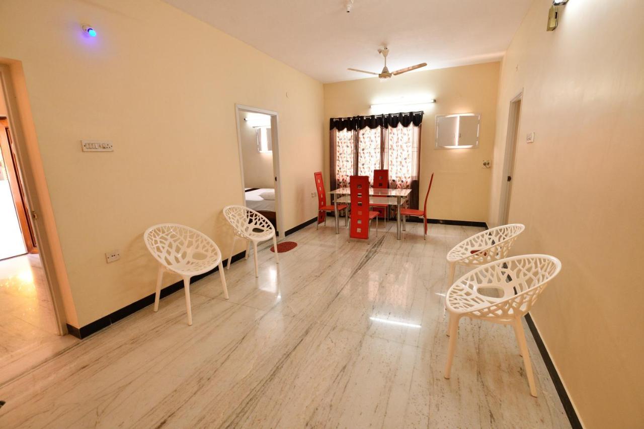 Sri Ranga Krupa Hotel Tiruchirappalli Esterno foto